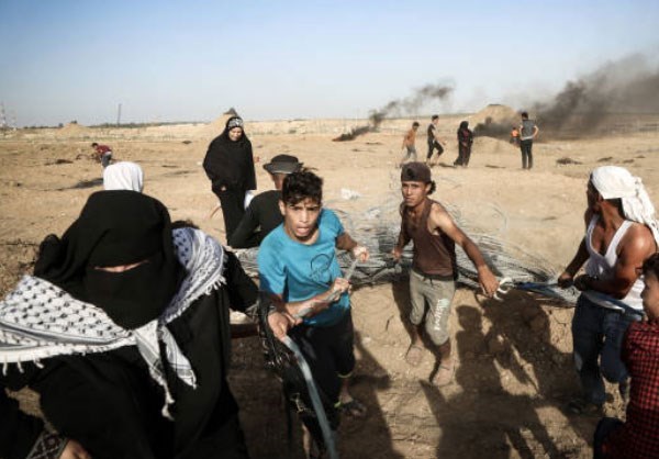 +130 Women Wounded by Israeli Soldiers in Gaza Rally