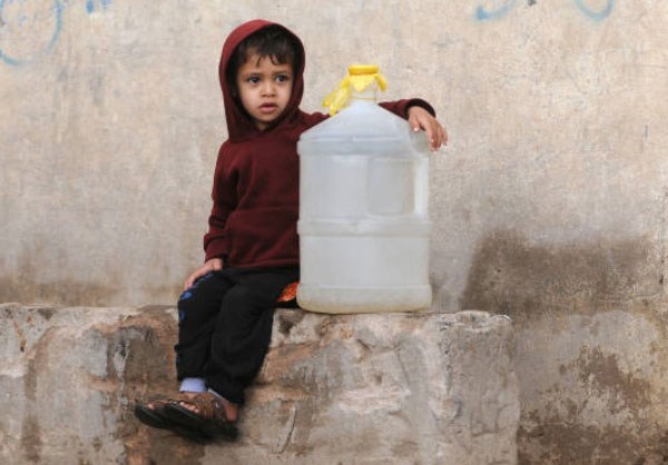 Yemenis Facing Continuing Clean Water Crisis