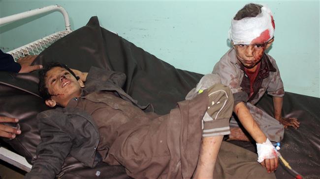 Yemeni children receive treatment at a hospital after being wounded in a Saudi airstrike on Yemen on August 9, 2018. (Photo by AFP)