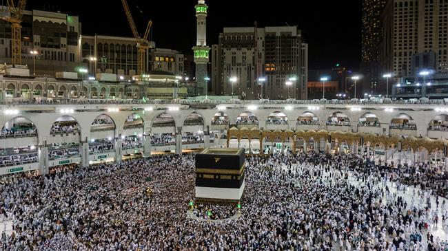 Muslim worshipers circumambulate around the Kaaba, Islam’s holiest shrine, at the Grand Mosque in Saudi Arabia’s holy city of Mecca, on August 17, 2018, prior to the start of the annual Hajj pilgrimage in the holy city. (Photo by AFP)