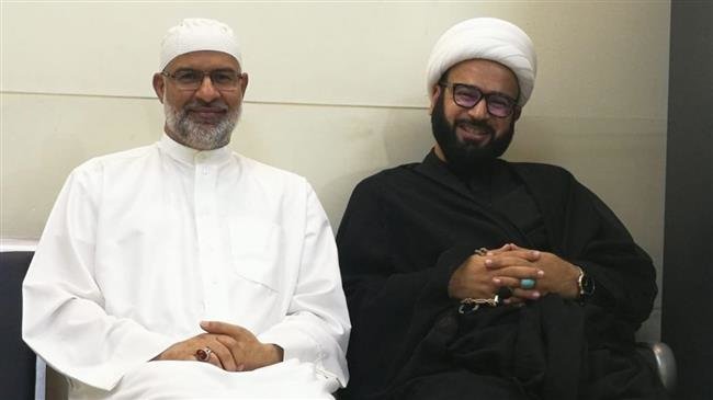 Bahraini Muslim clerics Sheikh Hani al-Banna (L) and Sheikh Yassin al-Jamri (Photo via Twitter)
