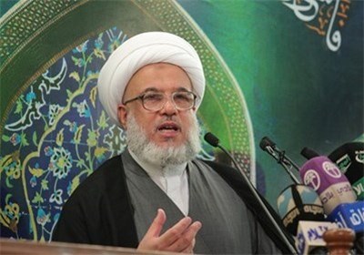 Hujjat al Islam Abd al-Mahdi al-Karbalai representative of Grand Ayatollah Sistani and custodian of Imam Hussain`s (pbuh) holy shrine