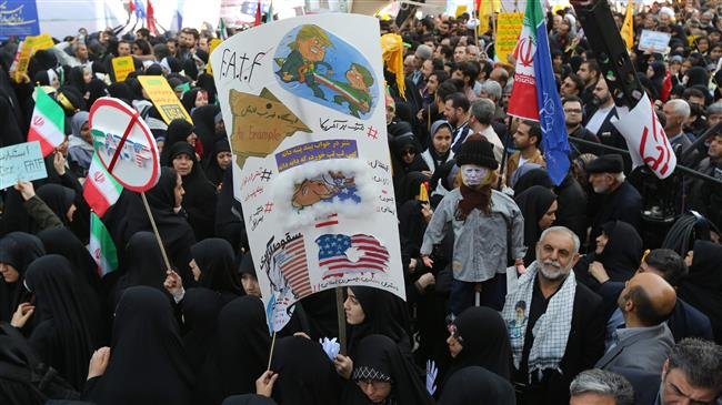 Iranians demonstrate outside the former US embassy in the Iranian capital, Tehran, on November 4, 2018, marking the anniversary of its takeover back in 1979. (Photo by AFP)