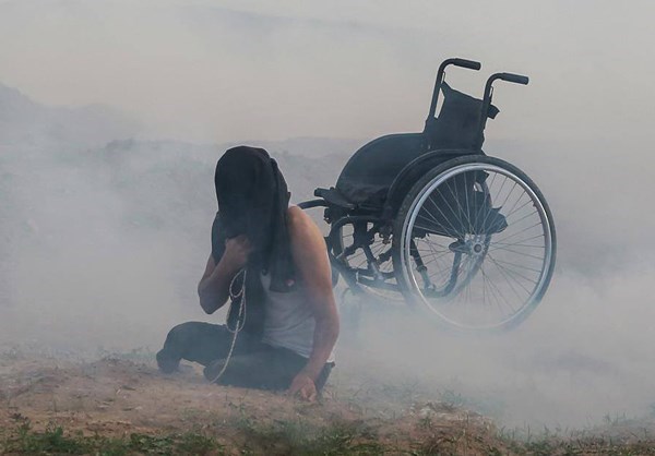 40 Injured As Israeli Forces Open Fire on Gaza Protesters
