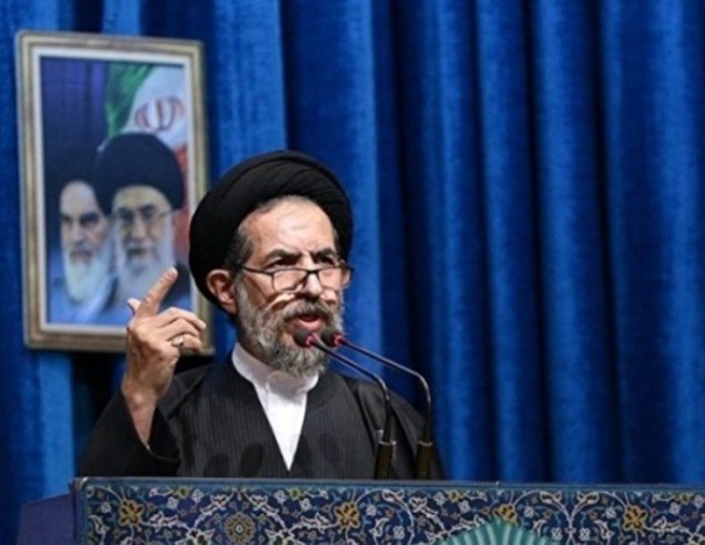العالم الإسلامي بحاجة ماسة الی الوحدة والتماسك للتغلب علی الأعداء
