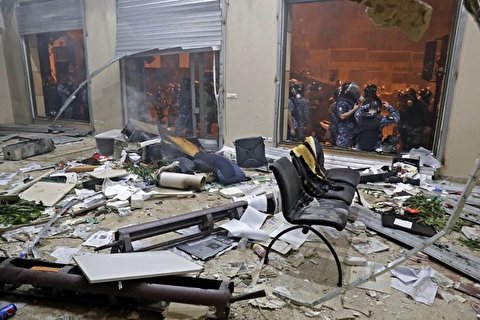 هناك خطة لاقتحام أكثر من وزارة لإتلاف الوثائق والملفات المرتبطة بالفساد
