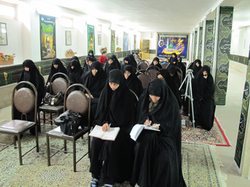 تحصیل یک هزار و ۵۰۹ طلبه در حوزه علمیه خواهران لرستان