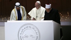پاپ، شیخ الازهر و دمیدن «روح صلح جهانی» در کالبد بشریّت