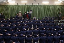 توضیح آیت‌الله علم‌الهدی درباره عکس منتشر شده از جلسه با افسران نیروی هوایی