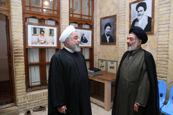 بازدید روحانی از بیت تاریخی امام خمینی در نجف اشرف