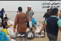 حضور اقشار مختلف مردم برای کمک رسانی در خوزستان