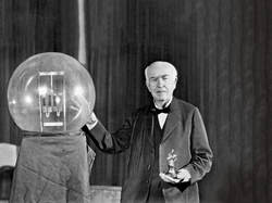 واقعا ادیسون مخترع لامپ است؟