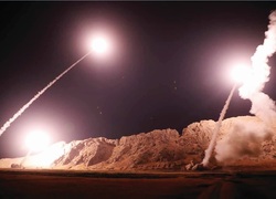 همه‌چیز درباره «فاتح و قیام» موشک‌های مورد استفاده در انتقام ایران از آمریکا + تصاویر