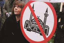 تداوم سیاست‌های اسلام‌هراسانه در اتریش