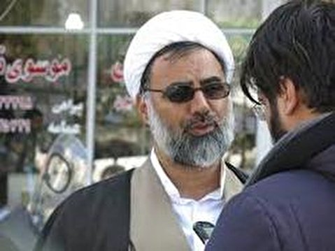 روحانیت در برخی عرصههای اجتماعی فقط تماشاگر است