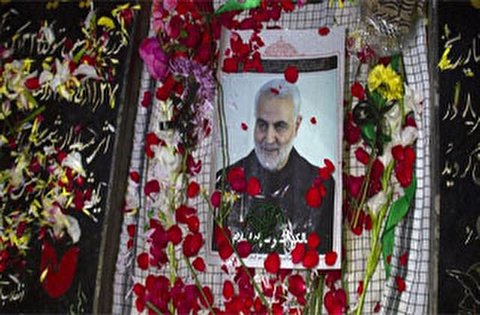 آرامگاه «حاج قاسم» میزبان عاشقانی از آن سوی مرزها