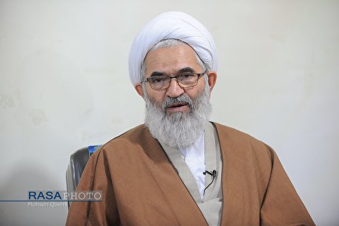 تبعیت از رهبری نباید سلیقهای باشد| مدیریت کشور به جوانان انقلابی سپرده شود
