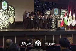 اجرای سرود وحدت توسط طلاب جامعه الزهرا