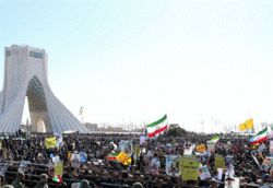 انقلاب ایران برای آمریکا غیرقابل تحمل است