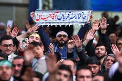 اقبال مردم به انتخابات آبروی نظام اسلامی است
