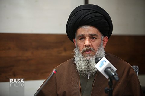 خط نفاق را بشناسیم | نان انقلاب را می خورند و با دشمن همصدا می شوند