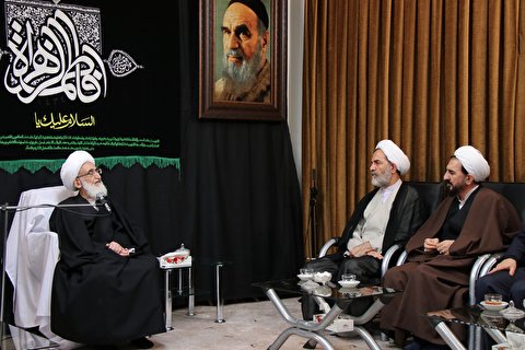 بدون تعارف و محکم با فساد مبارزه کنید | جلوی زمینههای فساد گرفته شود