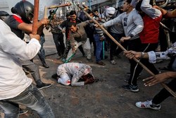 دانشجویان و طلاب  در اعتراض به کشتار بی‌رحمانه مسلمانان هند تجمع می‌کنند