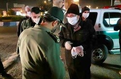 توزیع ماسک و دستکش توسط امام جمعه بابلسر در میان مسافران