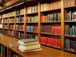 اهدای ۵۰۰۰ جلد کتاب به کتابخانه تفکر