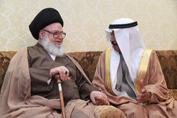 دیدار رییس دولت رژیم بحرین با آیت الله الغریفی