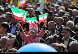 کرمانی‌ها در حمایت از بیانیه شورای عالی امنیت ملی راهپیمایی می‌کنند
