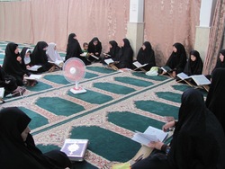 برپایی ۳۰ هزار جلسه قرآن در حوزه‌های علمیه خواهران سراسر کشور