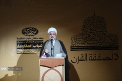 امام خامنه‌ای با اقتدار ماهیت نشست پلید منامه را زیر سؤال برد