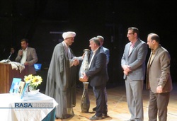 نهمین جشنواره ملی کتابخوانی رضوی در استان سمنان به کار خود پایان داد