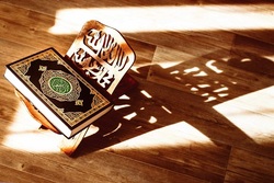 تربیت یکصد حافظ کل در مرکز قرآنی «عجمان» امارات
