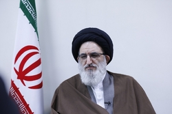 قدرت موشکی و منطقه‌ای ایران قابل‌ مذاکره نیست
