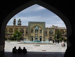 راه اندازی شبکه آموزش مجازی در مدرسه علمیه امام حسن عسکری آمل