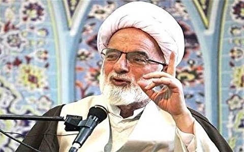بهترین دعوت به سوی خدا از طریق انجام عمل صالح است بهترین دعوت به سوی خدا از طریق انجام عمل صالح است