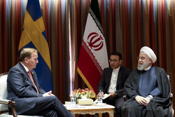 رایزنی روحانی با نخست وزیر سوئد در مسائل دو جانبه، منطقه ای و بین المللی
