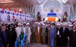 تجدید میثاق مهمانان کنفرانس وحدت اسلامی با امام راحل