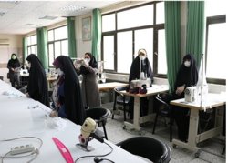 بازدید امام جمعه ارومیه از راه‌اندازی کارگاه تولید ماسک خیران
