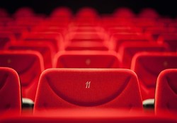 مردم در سوئد می‌توانند به سینما بروند