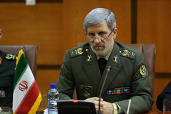 وزیر دفاع عید نوروز را به همتایان خود در کشورهای منطقه تبریک گفت