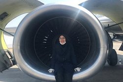 تنها زنِ مهندس تعمیرات هواپیما در ایران
