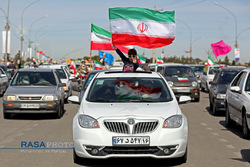 راهپیمایی ۲۲ بهمن به صورت ماشینی و موتوری در سراسر کشور برگزار شد