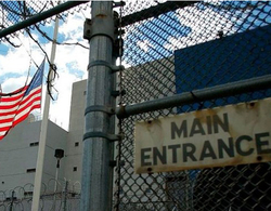 زندان‌های فدرال آمریکا آمار مبتلایان به کرونا را پنهان می‌کنند
