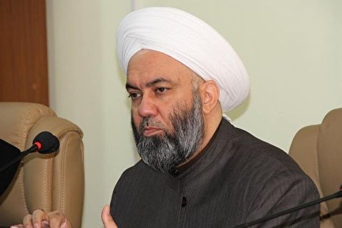 امام خمینی، امت اسلامی را متحد کرد