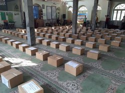 توزیع ۱۵۰۰ بسته معیشتی در میان اقشار آسیب دیده سوادکوه