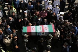 برگزاری مراسم تشییع و تدفین پیکر مطهر شهید مدافع حریم ایران در شهرکرد