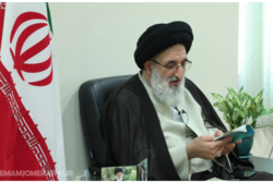 مشکلات امروز کشور نتیجه فاصله گرفتن از اندیشه‌های امام خمینی است